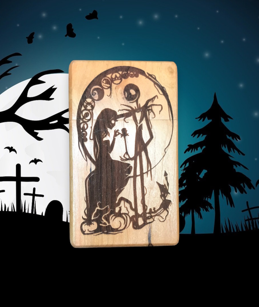 Image of a greenfoxx dugout Jack & Sally