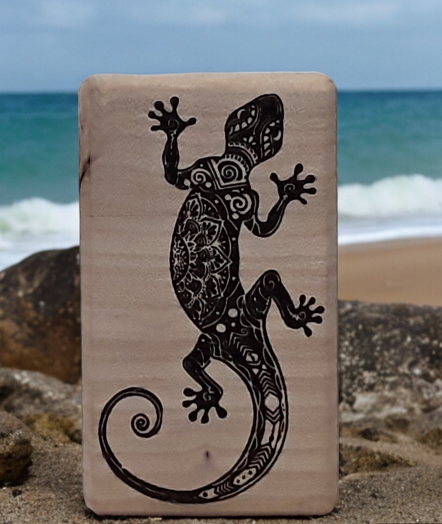 Image of a greenfoxx dugout Mandala Lizard